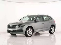 Grigio scuro met Usata 2022 Skoda Kamiq Style SUV | 17.300 € (Buon prezzo)