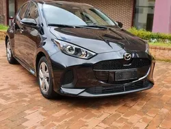 Nuova 2025 Mazda 2 Center-Line Tre volumi | 20.990 € (Buon prezzo)
