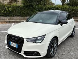 Bianco Usata 2012 Audi A1 Ambition Due volumi | 7500 € (Buon prezzo)