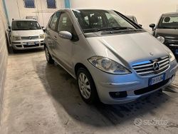 Other Usata 2007 Mercedes A180 Avantgarde Tre volumi | 2990 € (Buon prezzo)