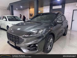 Grigio Usata 2022 Ford Kuga ST-Line SUV | 23.500 € (Buon prezzo)