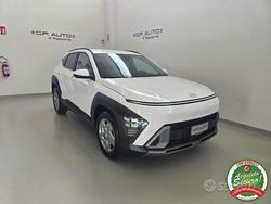 Bianco Usata 2024 Hyundai Kona SUV | 25.500 € (Molto cara)