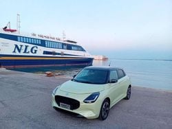 Bianco Nuova 2025 Suzuki Swift Due volumi | 17.500 € (Super prezzo)