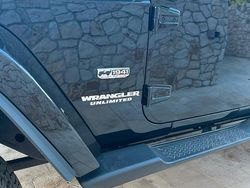 Nero Usata 2011 Jeep Wrangler Unlimited SUV | 30.500 € (Cara)