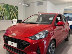 Rosso Nuova 2025 Hyundai i10 Due volumi | 16.000 €
