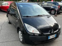 Nero Usata 2007 Mitsubishi Colt Tre volumi | 2900 € (Cara)