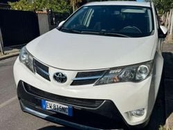 Usata 2014 Toyota RAV4 SUV | 12.250 € (Buon prezzo)