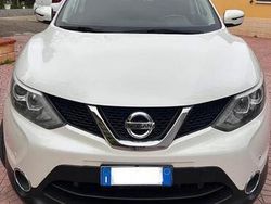 Bianco Usata 2017 Nissan Qashqai SUV | 17.500 € (Molto cara)