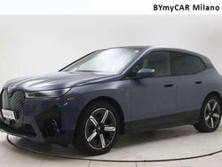 Storm bay metallizzato Usata 2024 BMW iX SUV | 63.000 € (Molto cara)