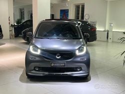 Antracite pastello Usata 2018 Smart ForTwo Electric Drive Brabus Cabrio | 13.900 € (Buon prezzo)