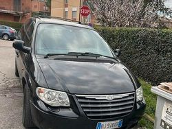 Nero Usata 2008 Chrysler Grand Voyager Monovolume | 2200 € (Buon prezzo)