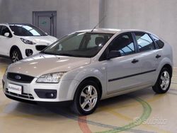Grigio Usata 2007 Ford Focus Tre volumi | 5500 €