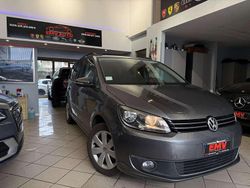 Grigio Usata 2012 VW Touran Comfortline Monovolume | 9000 € (Buon prezzo)