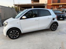 Bianco Usata 2016 Smart ForFour Due volumi | 8500 € (Ottimo prezzo)