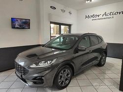 Grigio Usata 2024 Ford Kuga ST-Line SUV | 23.800 € (Buon prezzo)