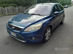 Usata 2009 Ford Focus Tre volumi | 2950 € (Buon prezzo)