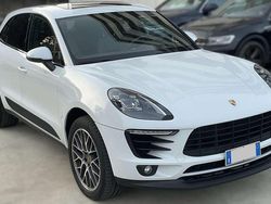 Bianco carrara metallizzato Usata 2018 Porsche Macan SUV | 37.800 € (Ottimo prezzo)