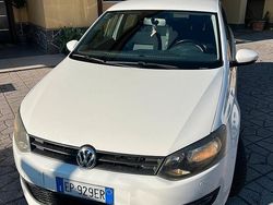 Bianco Usata 2013 VW Polo Tre volumi | 6850 €