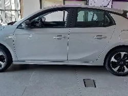 Argento Nuova 2025 Opel Corsa-e Edition Due volumi | 21.600 € (Super prezzo)