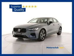 Thunder grey Nuova 2025 Volvo S60 Plus Tre volumi | 47.715 €