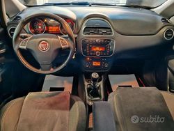 Grigio Usata 2012 Fiat Grande Punto Due volumi | 4700 € (Cara)