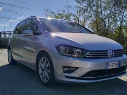 Usata 2015 VW Golf Sportsvan Highline Monovolume | 10.300 € (Buon prezzo)