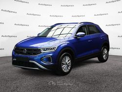 Blu/azzurro Usata 2023 VW T-Roc Life SUV | 17.900 € (Super prezzo)