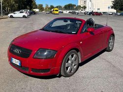 Rosso Usata 2002 Audi TT Roadster Cabrio | 10.000 € (Buon prezzo)