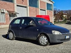 Blu Usata 2003 Opel Corsa Due volumi | 800 €