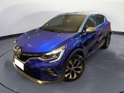 Blu/azzurro Usata 2023 Renault Captur Techno SUV | 17.500 € (Ottimo prezzo)