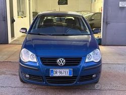 Blu Usata 2009 VW Polo Tre volumi | 3700 € (Ottimo prezzo)