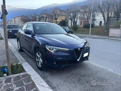 Usata 2017 Alfa Romeo Stelvio SUV | 19.800 € (Cara)