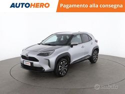 Grigio Usata 2022 Toyota Yaris Cross SUV | 19.099 € (Ottimo prezzo)
