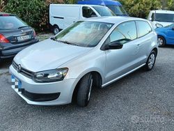 Grigio Usata 2011 VW Polo Trendline Tre volumi | 5500 € (Buon prezzo)