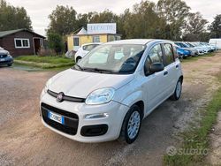 Beige Usata 2016 Fiat Panda Tre volumi | 6500 € (Buon prezzo)