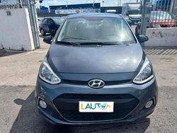 Grigio Usata 2015 Hyundai i10 Due volumi | 6500 € (Buon prezzo)