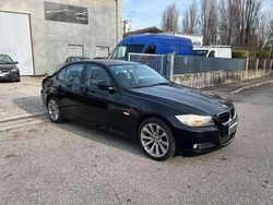 Nero Usata 2011 BMW 320 Tre volumi | 6800 € (Buon prezzo)