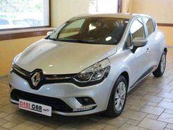 Grigio Usata 2019 Renault Clio IV Due volumi | 9900 € (Buon prezzo)