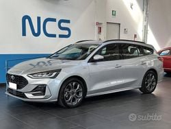 Argento Usata 2023 Ford Focus ST Station wagon | 18.700 € (Buon prezzo)