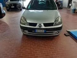 Usata 2005 Renault Clio II Tre volumi | 1300 € (Super prezzo)