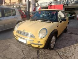 Giallo Usata 2003 Mini One D Due volumi | 1900 € (Ottimo prezzo)