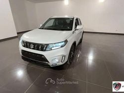 Bianco Usata 2022 Suzuki Vitara SUV | 19.990 € (Ottimo prezzo)