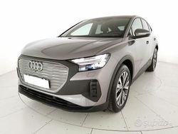 Grigio metallizzato Usata 2023 Audi Q4 Sportback e-tron Ambiente SUV | 30.900 € (Buon prezzo)