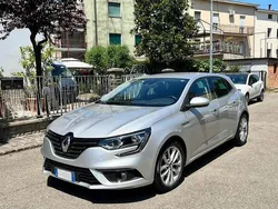 Usata 2017 Renault Mégane IV Tre volumi | 9400 € (Buon prezzo)