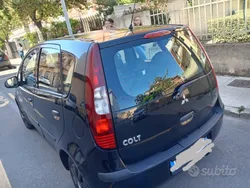 Usata 2006 Mitsubishi Colt Monovolume | 2000 €