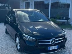 Nero Usata 2020 Mercedes B180 Monovolume | 19.999 €