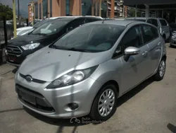 Argento Usata 2010 Ford Fiesta Due volumi | 4500 €