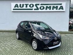 Nero Usata 2019 Toyota Aygo Connect Style Due volumi | 12.800 € (Buon prezzo)