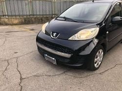 Nero Usata 2010 Peugeot 107 Due volumi | 3000 € (Ottimo prezzo)