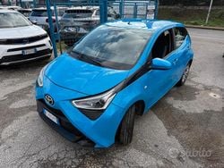 Blu Usata 2018 Toyota Aygo Due volumi | 8990 € (Ottimo prezzo)